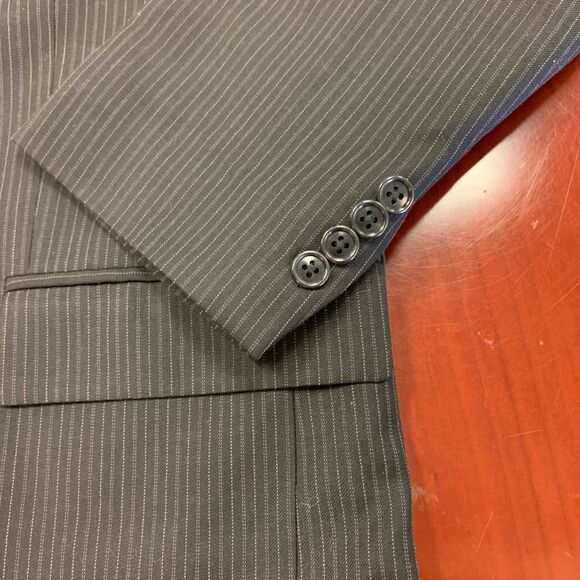 Calvin Klein for Macy’s Black Pinstripe Jacket 40R - Picture 3 of 6